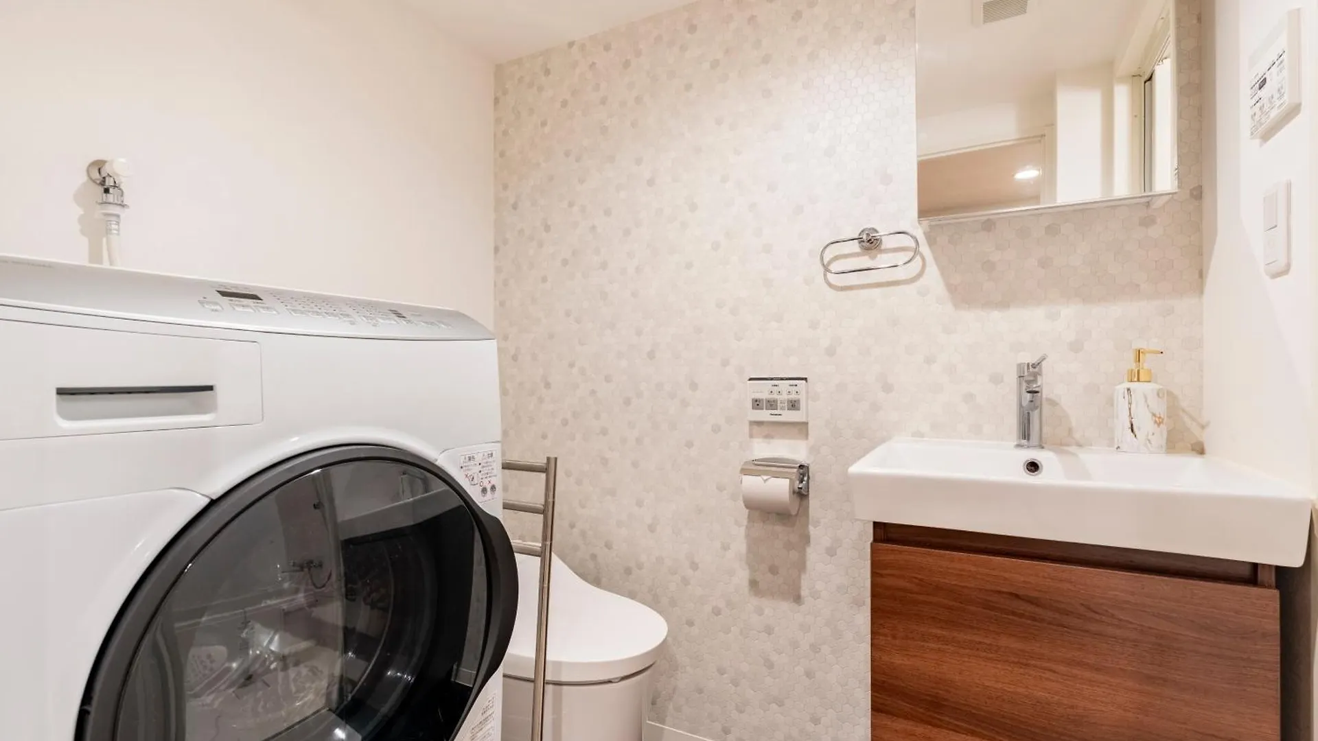 Apartmán 東駒形101 Prefektura Tokio 0*,  Japonsko